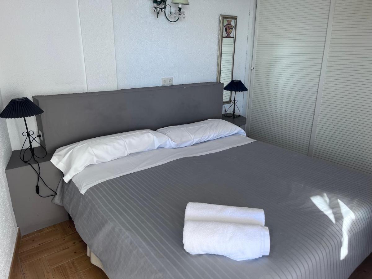 Apartamento Primera Linea Brisa De Mar By Gms Apartamentos Фуeнхирола Екстериор снимка